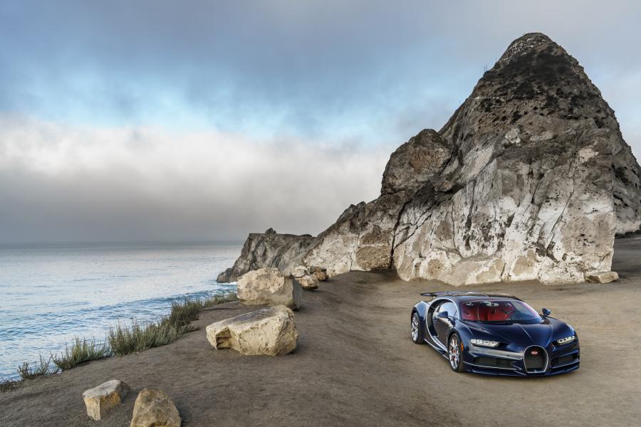  Bugatti Chiron 2016 года  (NA) (фото 7 из 39)